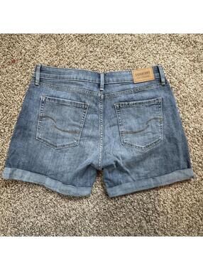 Levi's Signature Denim Shorts